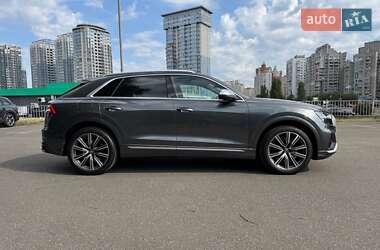 Внедорожник / Кроссовер Audi SQ8 2020 в 