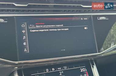 Внедорожник / Кроссовер Audi SQ8 2020 в 