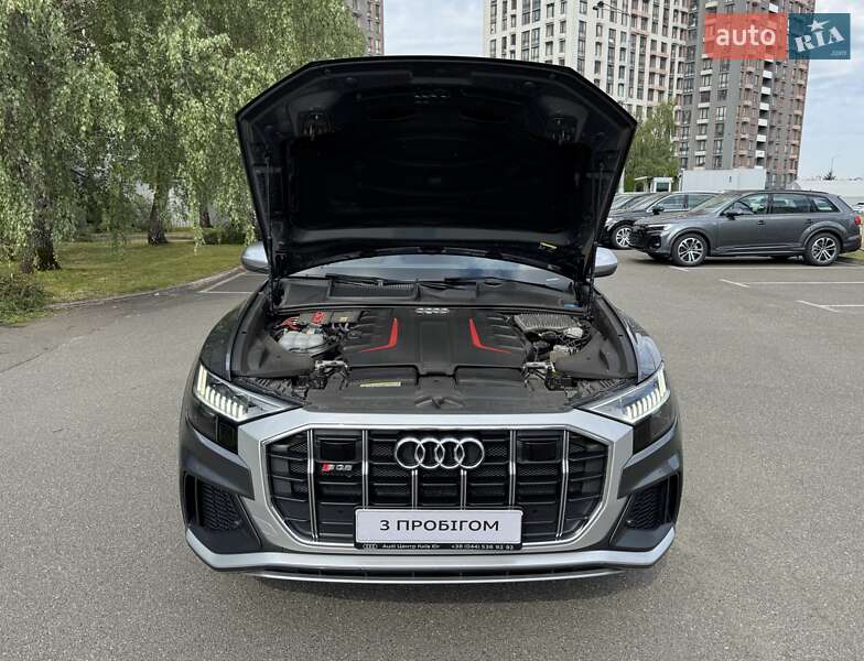 Внедорожник / Кроссовер Audi SQ8 2020 в Киеве