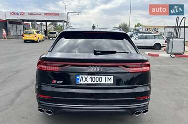 Внедорожник / Кроссовер Audi SQ8 2021 в 