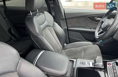 Внедорожник / Кроссовер Audi SQ8 2021 в 