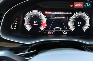 Внедорожник / Кроссовер Audi SQ8 2022 в 