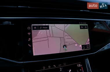 Внедорожник / Кроссовер Audi SQ8 2022 в 