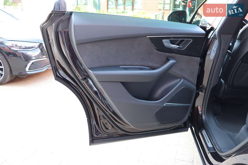 Внедорожник / Кроссовер Audi SQ8 2022 в Львове