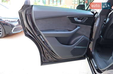 Внедорожник / Кроссовер Audi SQ8 2022 в 