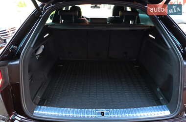Внедорожник / Кроссовер Audi SQ8 2022 в 