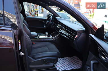 Внедорожник / Кроссовер Audi SQ8 2022 в 