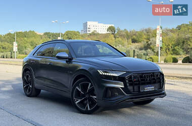 Внедорожник / Кроссовер Audi SQ8 2023 в 