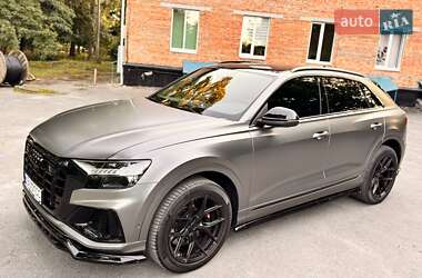Внедорожник / Кроссовер Audi SQ8 2021 в 