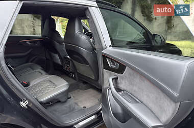 Внедорожник / Кроссовер Audi SQ8 2019 в 