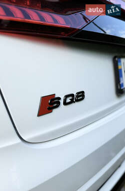 Внедорожник / Кроссовер Audi SQ8 2023 в 
