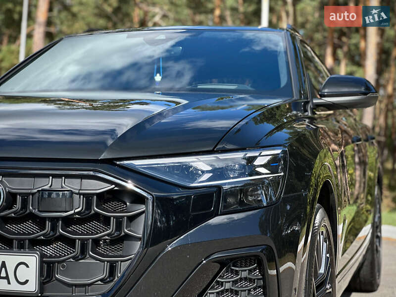 Внедорожник / Кроссовер Audi SQ8 2025 в Киеве