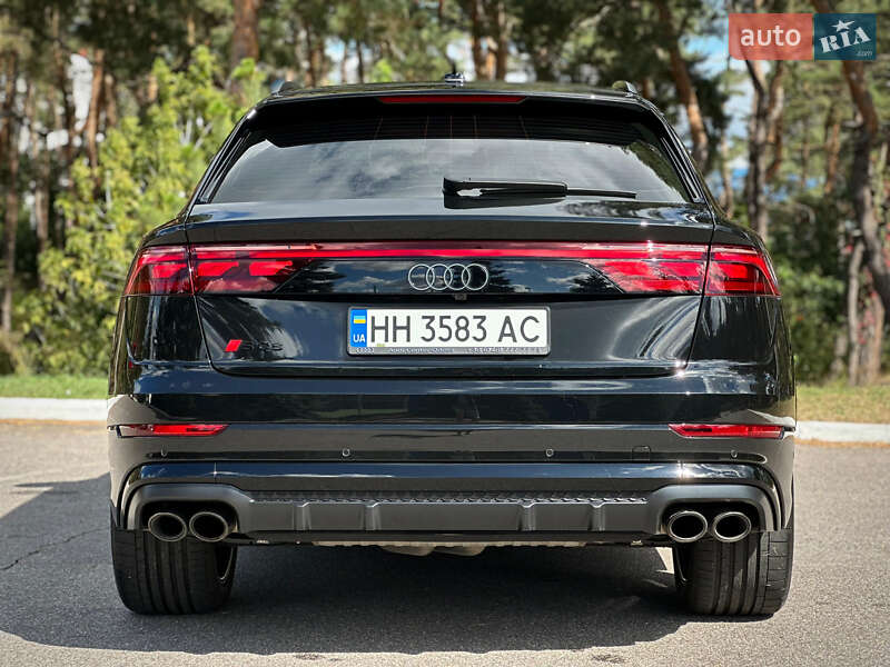 Внедорожник / Кроссовер Audi SQ8 2025 в Киеве