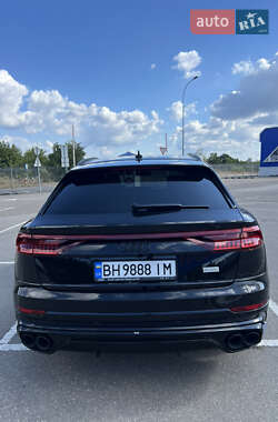 Внедорожник / Кроссовер Audi SQ8 2021 в 