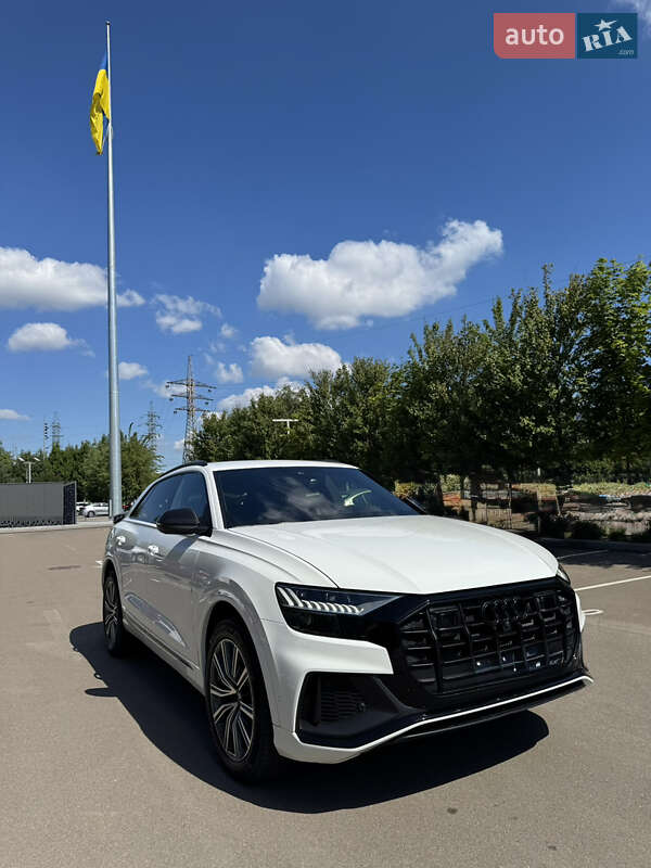 Внедорожник / Кроссовер Audi SQ8 2021 в Киеве фото 7 Внедорожник / Кроссовер Audi SQ8 2021 в Киеве