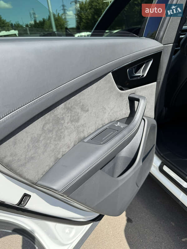 Внедорожник / Кроссовер Audi SQ8 2021 в Киеве фото 13 Внедорожник / Кроссовер Audi SQ8 2021 в Киеве