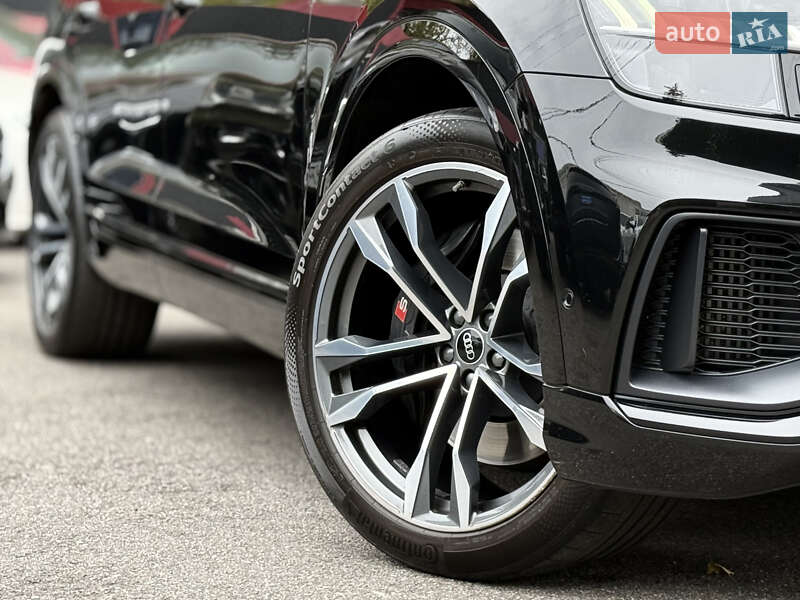 Внедорожник / Кроссовер Audi SQ8 2021 в Киеве