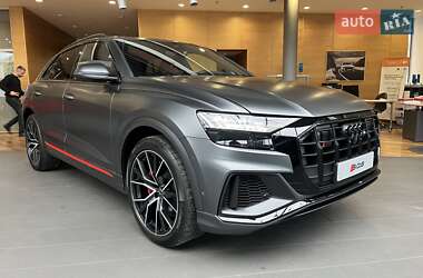 Внедорожник / Кроссовер Audi SQ8 2021 в 