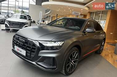 Внедорожник / Кроссовер Audi SQ8 2021 в 