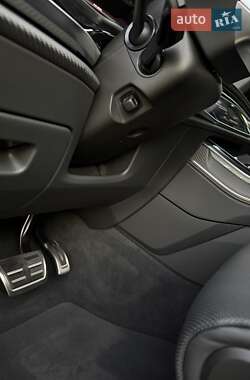 Внедорожник / Кроссовер Audi SQ8 2025 в 