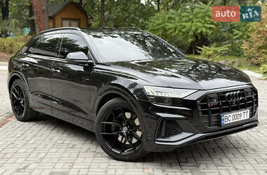 Внедорожник / Кроссовер Audi SQ8 2020 в 