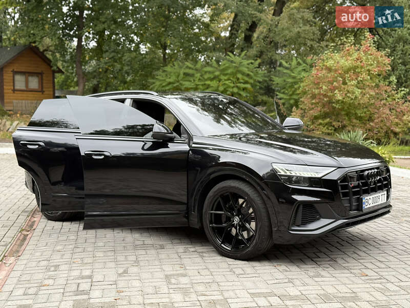 Внедорожник / Кроссовер Audi SQ8 2020 в Дрогобыче