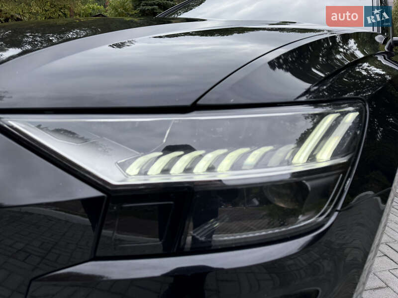 Внедорожник / Кроссовер Audi SQ8 2020 в Дрогобыче