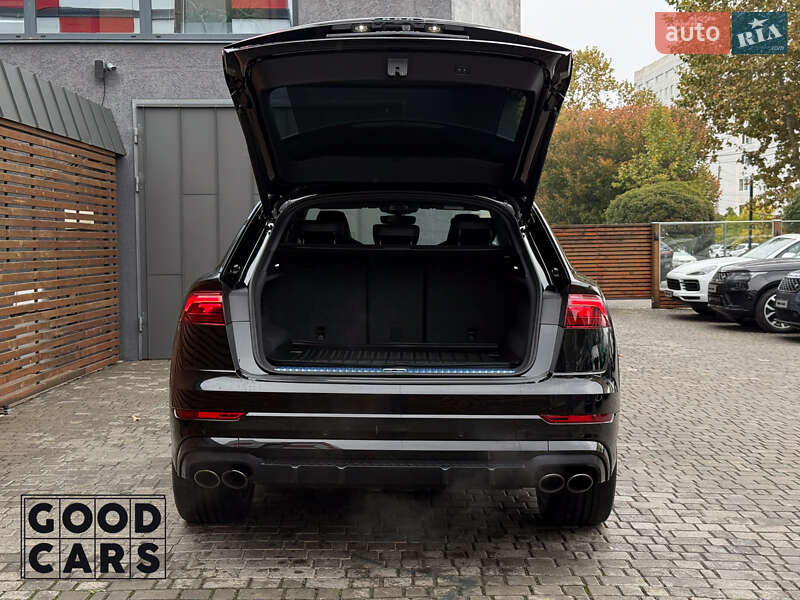 Внедорожник / Кроссовер Audi SQ8 2024 в Одессе