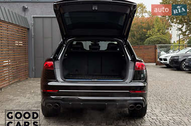 Внедорожник / Кроссовер Audi SQ8 2024 в 