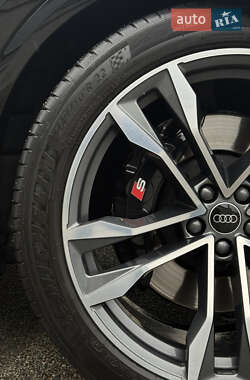 Внедорожник / Кроссовер Audi SQ8 2023 в 