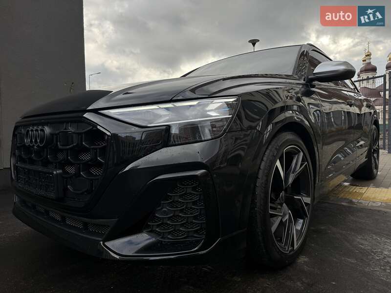 Внедорожник / Кроссовер Audi SQ8 2025 в Киеве