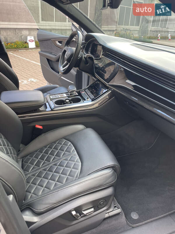 Внедорожник / Кроссовер Audi SQ8 2021 в Киеве