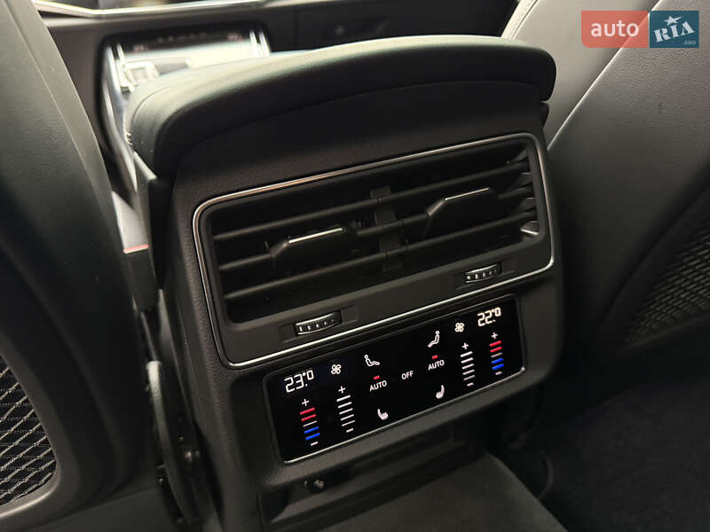 Позашляховик / Кросовер Audi SQ8 2024 в Києві фото 26 Позашляховик / Кросовер Audi SQ8 2024 в Києві