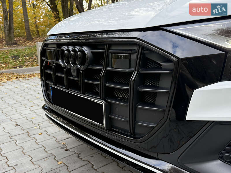Внедорожник / Кроссовер Audi SQ8 2021 в Тернополе