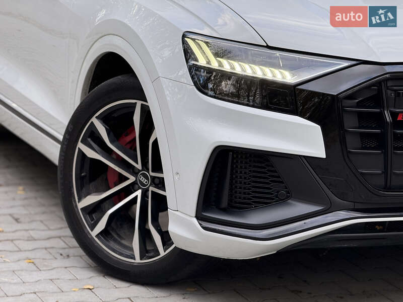 Внедорожник / Кроссовер Audi SQ8 2021 в Тернополе