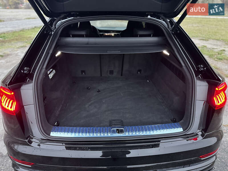 Позашляховик / Кросовер Audi SQ8 2021 в Дніпрі фото 39 Позашляховик / Кросовер Audi SQ8 2021 в Дніпрі