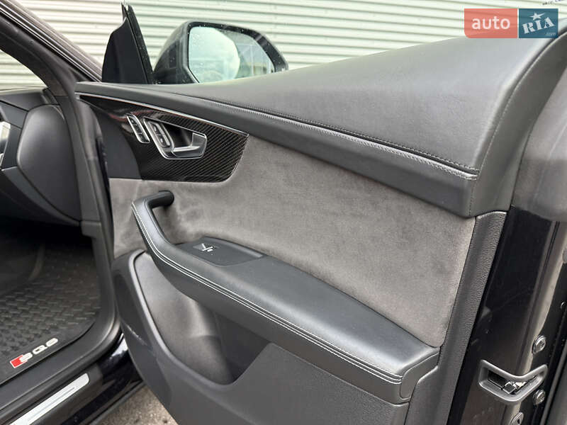 Позашляховик / Кросовер Audi SQ8 2019 в Рівному фото 25 Позашляховик / Кросовер Audi SQ8 2019 в Рівному