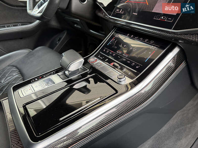 Позашляховик / Кросовер Audi SQ8 2019 в Рівному фото 42 Позашляховик / Кросовер Audi SQ8 2019 в Рівному