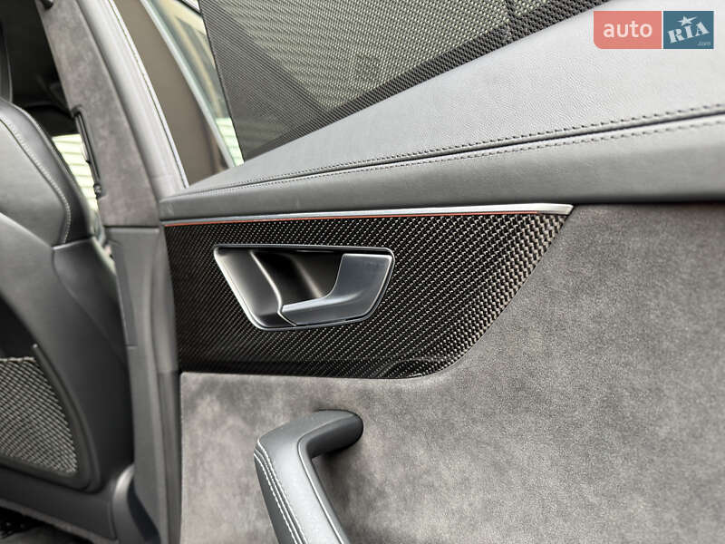 Позашляховик / Кросовер Audi SQ8 2019 в Рівному фото 47 Позашляховик / Кросовер Audi SQ8 2019 в Рівному