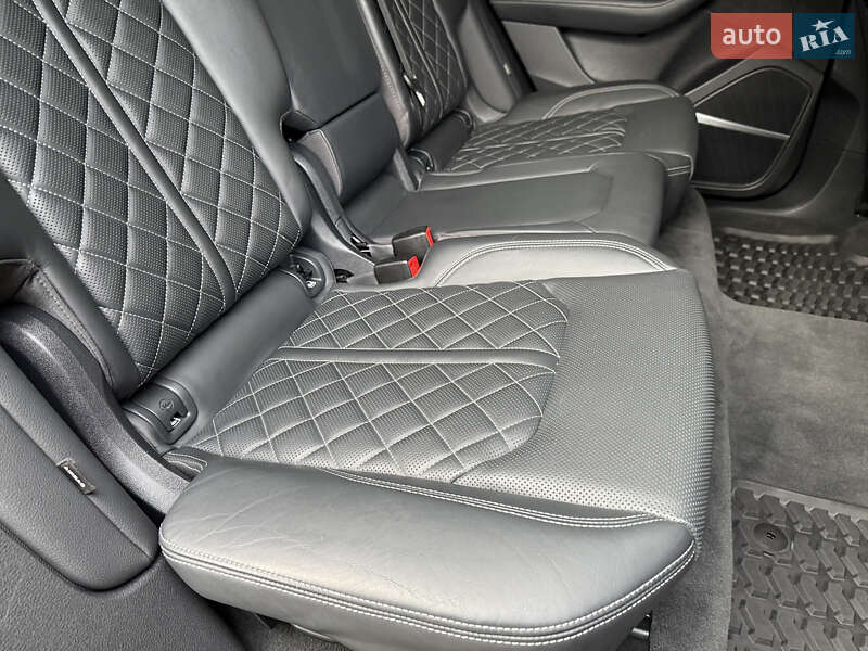 Позашляховик / Кросовер Audi SQ8 2019 в Рівному фото 58 Позашляховик / Кросовер Audi SQ8 2019 в Рівному