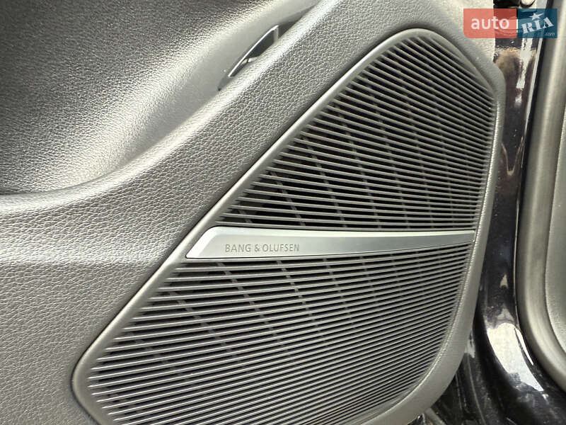 Позашляховик / Кросовер Audi SQ8 2019 в Рівному фото 82 Позашляховик / Кросовер Audi SQ8 2019 в Рівному