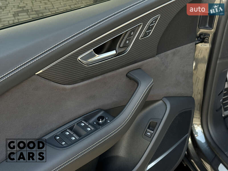 Позашляховик / Кросовер Audi SQ8 2024 в Одесі фото 21 Позашляховик / Кросовер Audi SQ8 2024 в Одесі