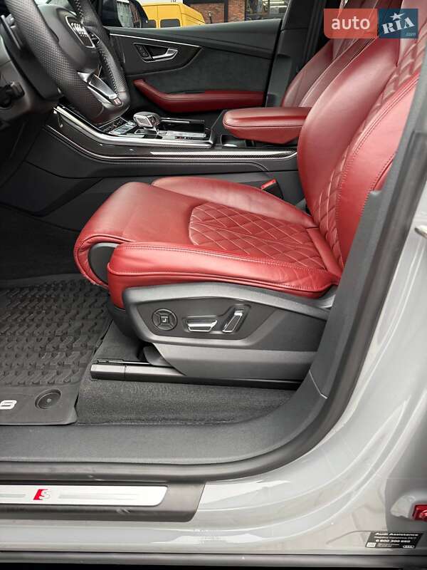 Внедорожник / Кроссовер Audi SQ8 2020 в Виннице
