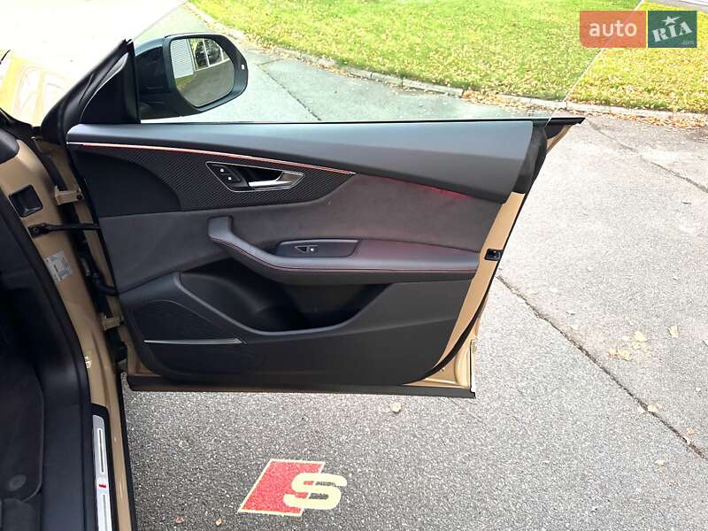 Позашляховик / Кросовер Audi SQ8 2024 в Києві