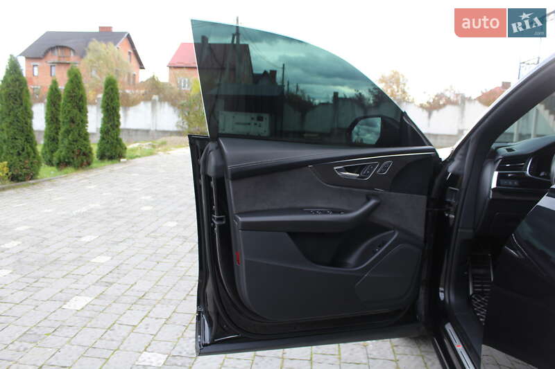 Внедорожник / Кроссовер Audi SQ8 2020 в Трускавце