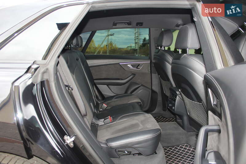 Внедорожник / Кроссовер Audi SQ8 2020 в Трускавце