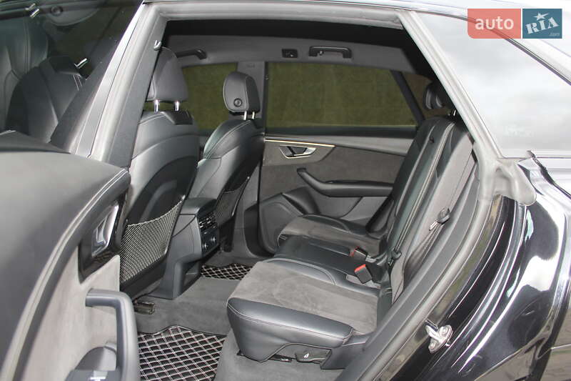 Внедорожник / Кроссовер Audi SQ8 2020 в Трускавце