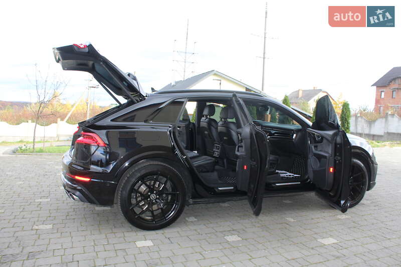 Внедорожник / Кроссовер Audi SQ8 2020 в Трускавце