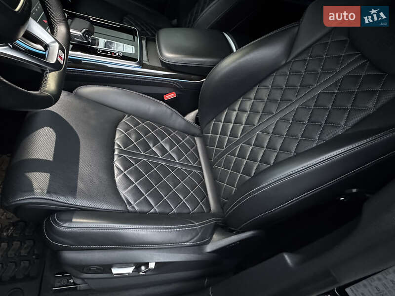 Внедорожник / Кроссовер Audi SQ8 2021 в Днепре
