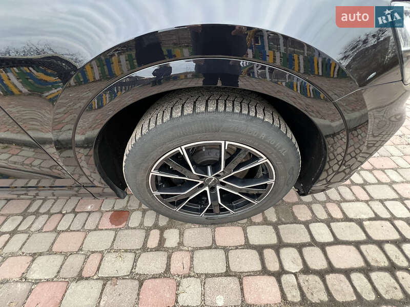 Внедорожник / Кроссовер Audi SQ8 2020 в Бердичеве фото 4 Внедорожник / Кроссовер Audi SQ8 2020 в Бердичеве